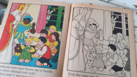 Oud Sinterklaasboek: St. Nicolaas Kleurboek met versjes. ill. Len van Groen. ca. 1950-1960. DD