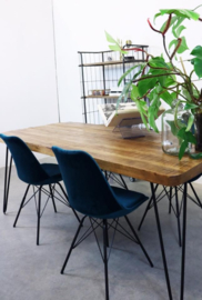 Vergadertafel Kick Triangle recht