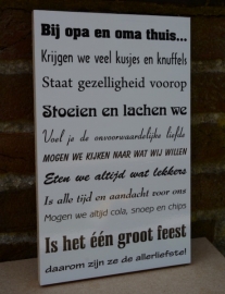 Bij opa en oma thuis (breedte 19 cm Lengte 29 cm)