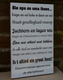 Bie opa en oma thoes (breedte 19 cm Lengte 29 cm)