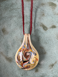 Glazen pracht, Murano hanger met ketting