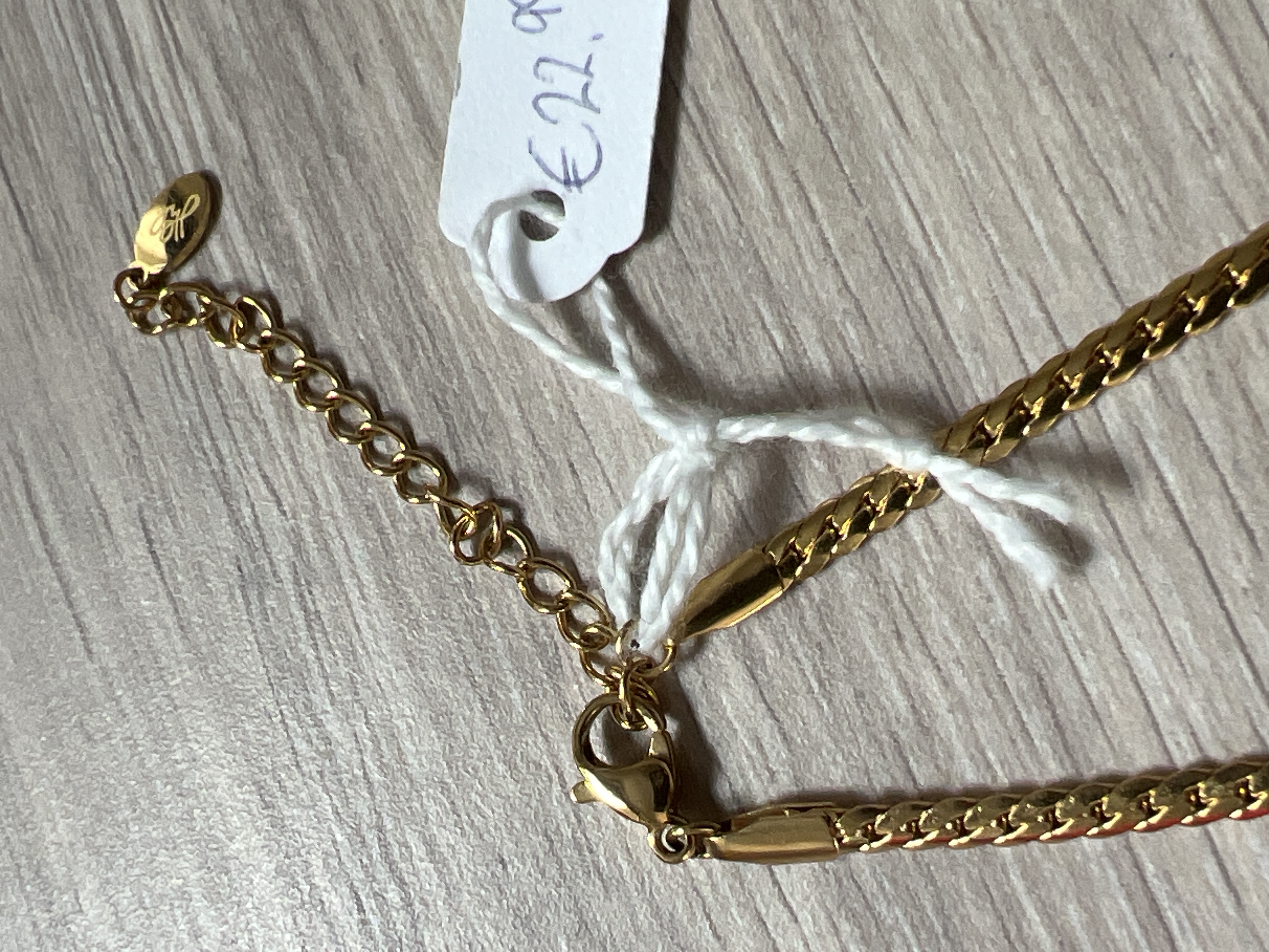 Ketting Yehwang Circles goudkleur