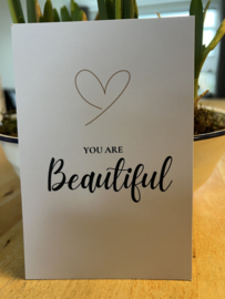 Brievenbuscadeautje Kaart en bloemetjes