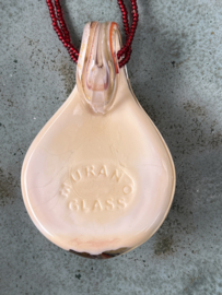 Glazen pracht, Murano hanger met ketting