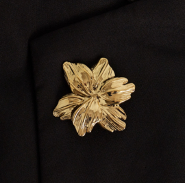 Broche Bloem zilverkleur