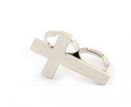 Ring Double Cross