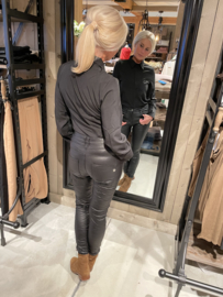 Basic blouse