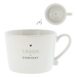 Cup White /Laugh everyday 10x8x7cm