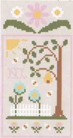 Country Cottage Needlework - Spring Social Series - "Honeybee Garden" (nr. 5)