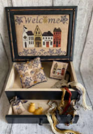 Mani di Donna - "The welcome street - sewing box"