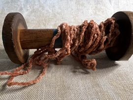 Dames of the Needle -  Fils coton chenille fin - coloris "Scorched Linen"