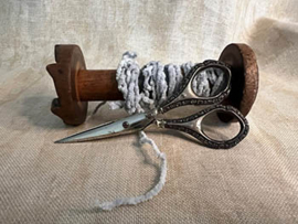 Dames of the Needle -  Fijne cotton chenille - kleur "Little Boy Grey"