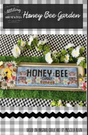 Stitching with the Housewives - "Honey Bee Garden"