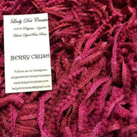 Lady Dot Creates - Pom Poms - kleur "Berry Crush"