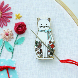 Flamingo Toes - Needle Minder - "Witte kat"