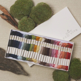 DMC - "Collector doos met 30 strengen Eco-Vita Organic Wool"