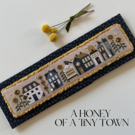 Heart in Hand - "A Honey of a Tiny Town"