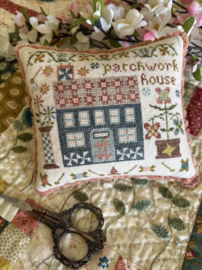 Pansy Patch Quilts and Stitchery - "Patchwork House (Houses on Stitchery Lane nr. 5)