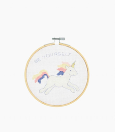 DMC - Licorne (BK1836)