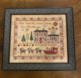 Pansy Patch Quilts and Stitchery - "Mistletoe Manor Sampler and smalls"
