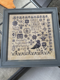 Pansy Patch Quilts and Stitchery - "Black Bird Sampler"