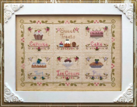 Country Cottage Needlework - "Sweet Treats" - Block 2 - Cupcake