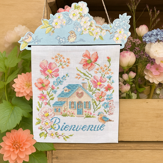Les Brodeuses Parisiennes - Suspension "Bienvenue" (linnen)