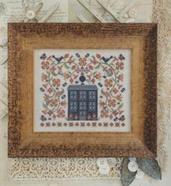 Hello from Liz Mathews - "Flowers & Friends"