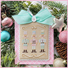 Country Cottage Needleworks  - "Nutcracker Trio" (Pastel Collection nr. 2)