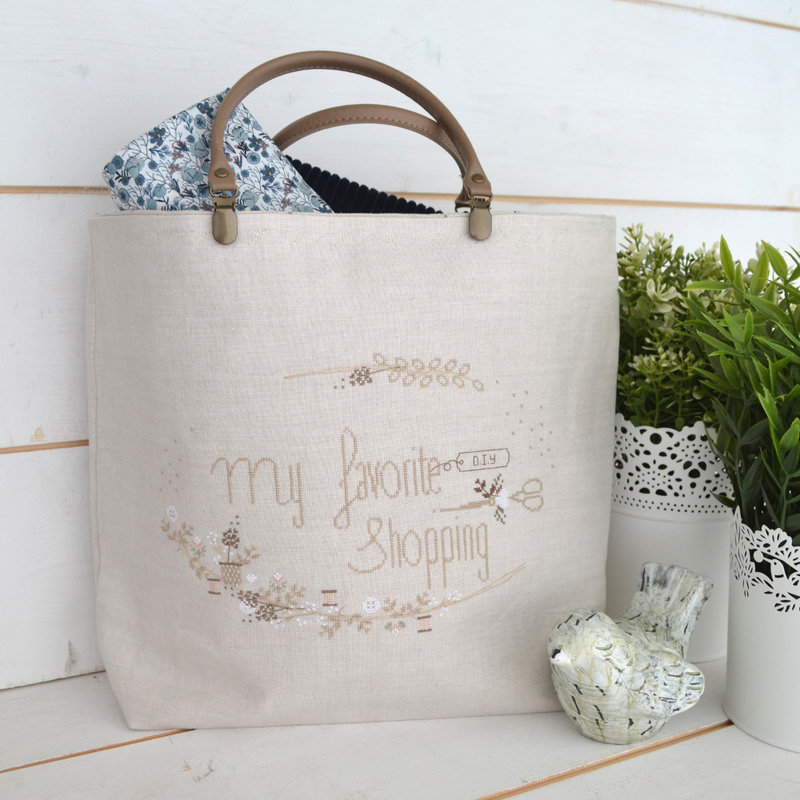 Une croix, le temps d'un thé - ref. 2203 "My favourite shopping"