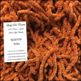 Chenille-lint jumbo - Lady Dot Creates - Kleur "Rusted Nail"