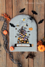 Madame Chantilly - "Halloween Carillon"