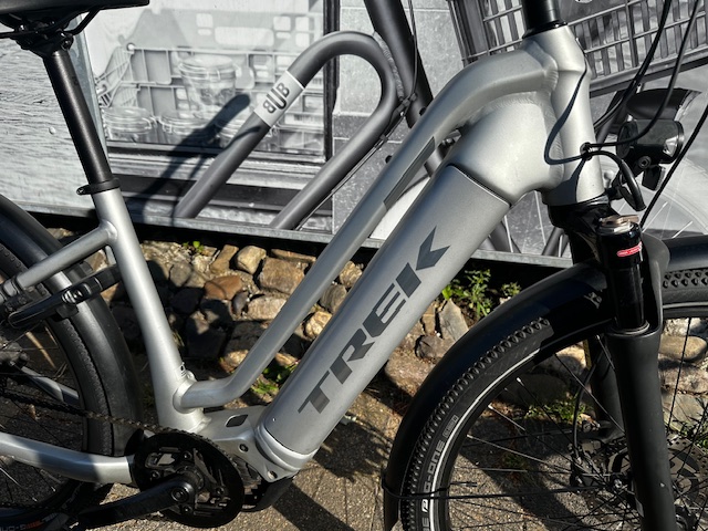 Trek Allant