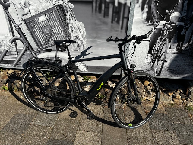 Cube Touring Hybrid EXC 500