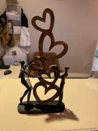 sculptuur heart on heart
