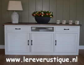 Landelijk wit TV-meubel met eiken blad 170 cm l x 45 cm d x 70 cm h