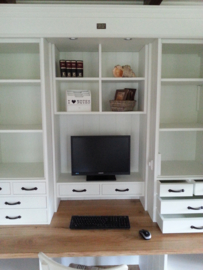 Landelijke Secretaire / Bureau / Home-Office WIT met blank eiken blad 190 cm breed x 227 cm hoog PRIJS OP AANVRAAG