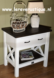 Landelijke sidetable wit , eiken blad en 2 laden 80 cm br. x 55 cm d. x 80 cm hg. XR