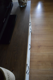 Landelijk TV-meubel 125 cm breed x 50 cm diep x 75 cm hoog