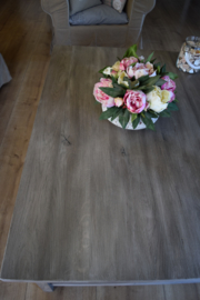 Eiken salontafel in de kleur Ash Grey 130 x 100 x 55 cm XR