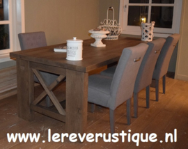 Xpression Robuste eiken eettafel met 5 cm blad in Dark Nut 230 cm lang x 100 cm breed