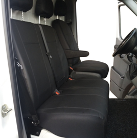 Maatwerk Autostoelhoes 1 x voorstoel + 1 x bank Hyundai H350 (2+1)  KUNSTLEER  Bouwjaar 2015>