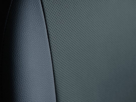 Maatwerk Dacia PERLINE - Complete stoelhoesset - geperforeerd KUNSTLEER