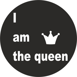 Песня am queen. I am Queen. Логотип Королева. I am a Queen Наряды. I am Queen 2023.