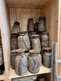 Grote voorraad houten Nepaleze houten potten vazen