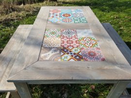 Steigerdelen Tuintafel met bankjes Afm. 180x100x75cm