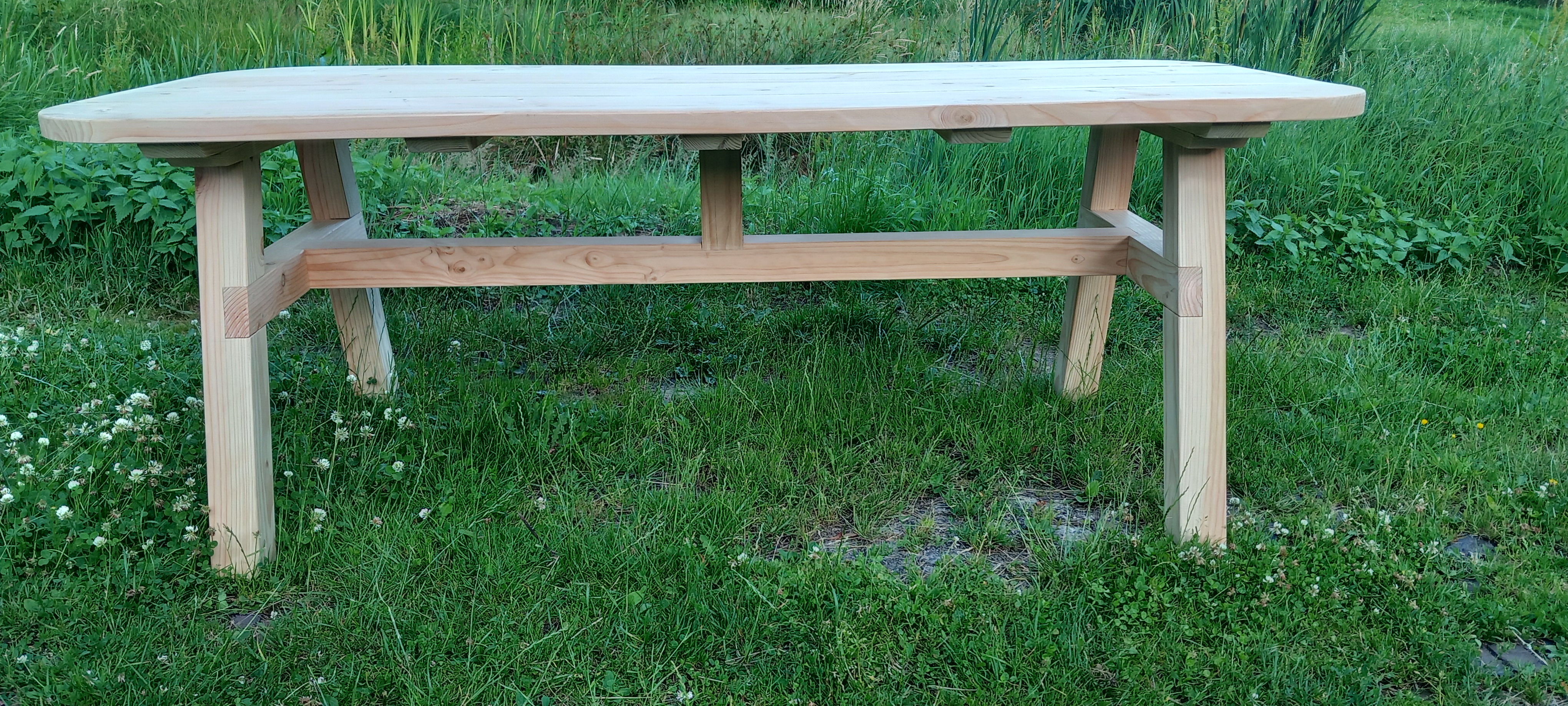Douglas Tuintafel