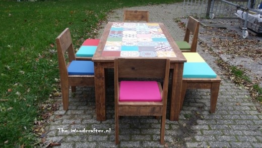 Tuinset steigerdelen olie met stoelen