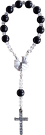 Rozenkrans ( z.g. tientje ) van Swarovski parels ( 8 mm ) en Swarovski kralen ( 4 mm ) Zwart