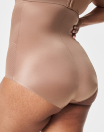Spanx Thinstincts 2.0 High Waisted Slip
